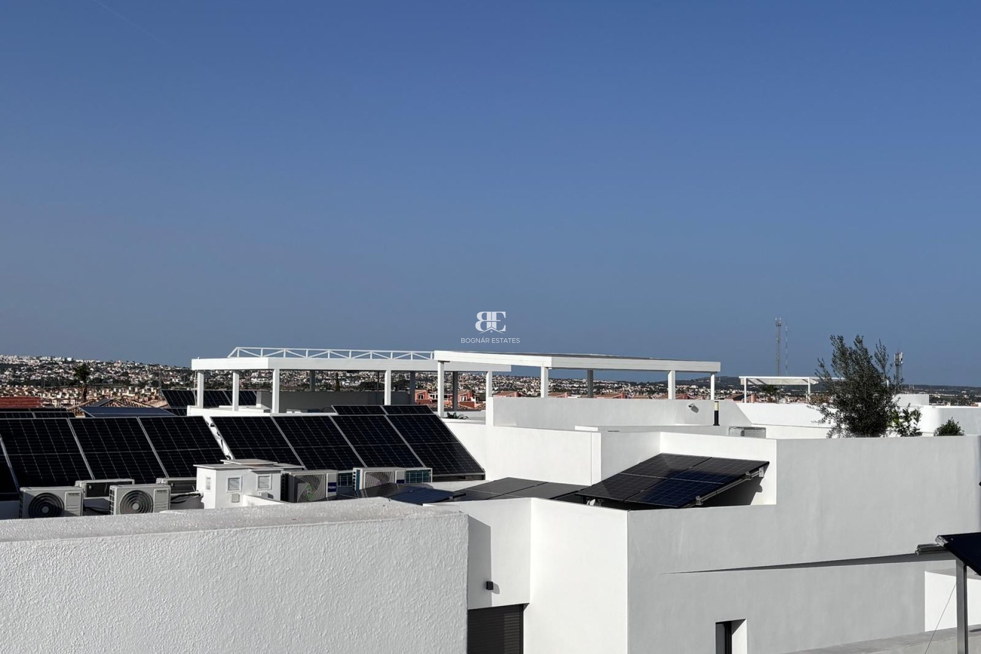 Resale - Townhouse -
Los Montesinos - La Herrada