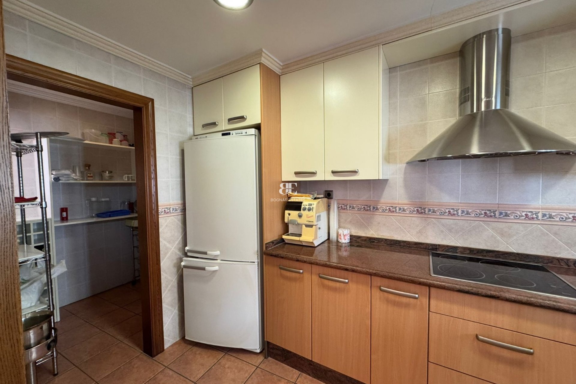 Resale - Townhouse -
Los Montesinos