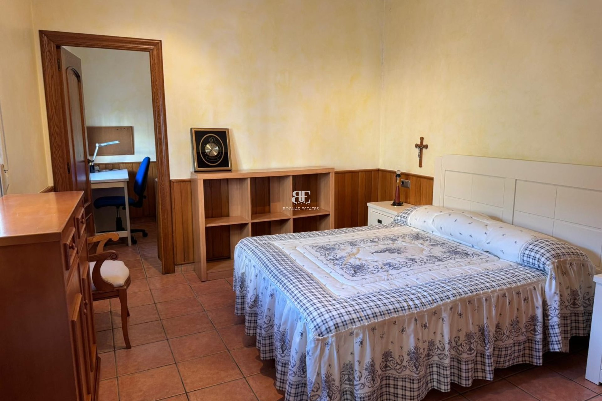 Resale - Townhouse -
Los Montesinos