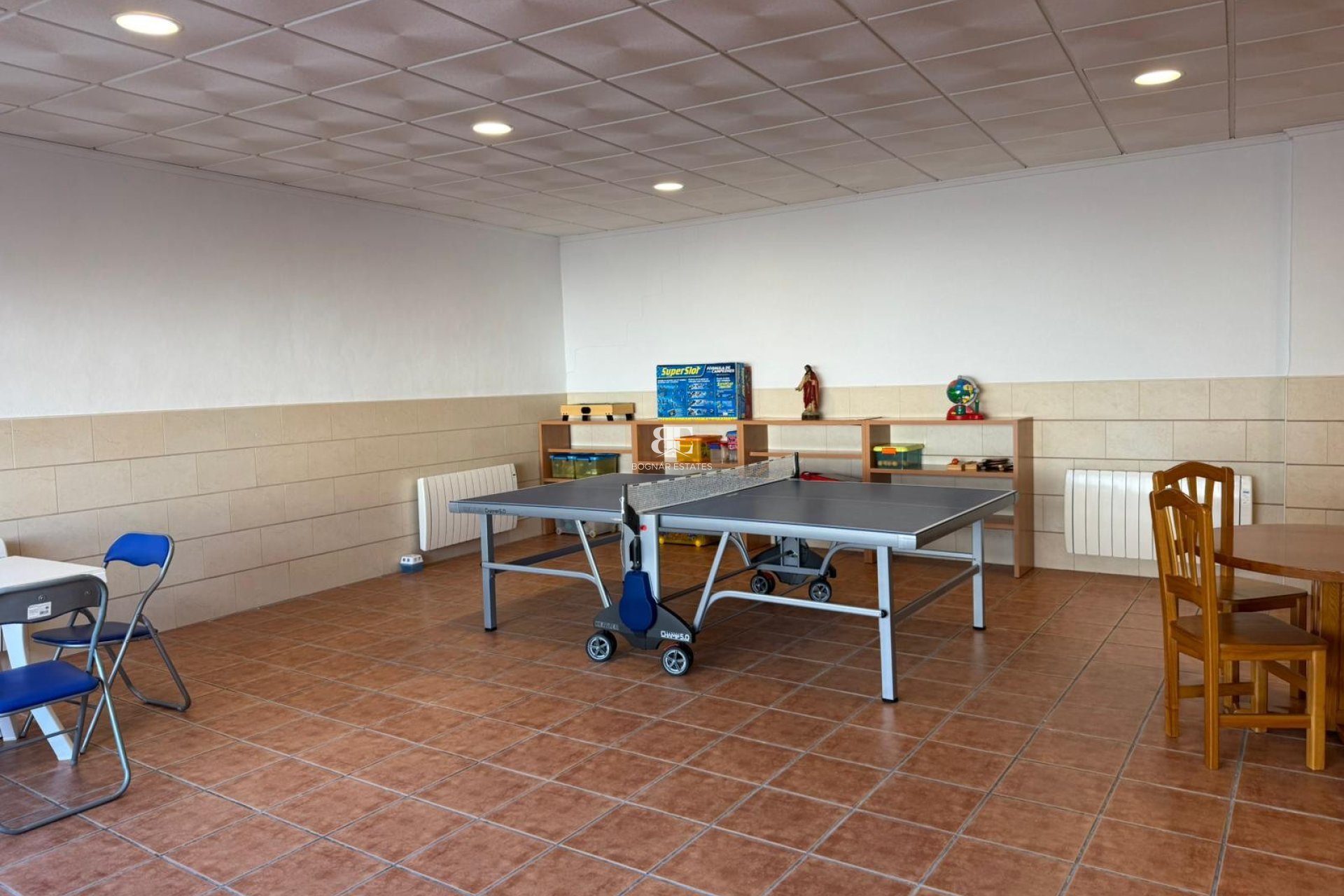 Resale - Townhouse -
Los Montesinos