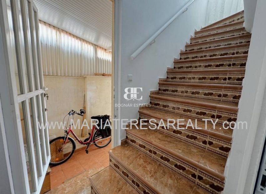 Resale - Townhouse -
Los Narejos - Urb. Oasis