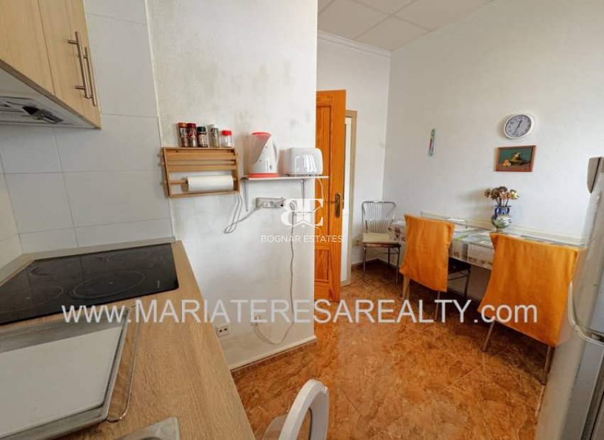 Resale - Townhouse -
Los Narejos - Urb. Oasis