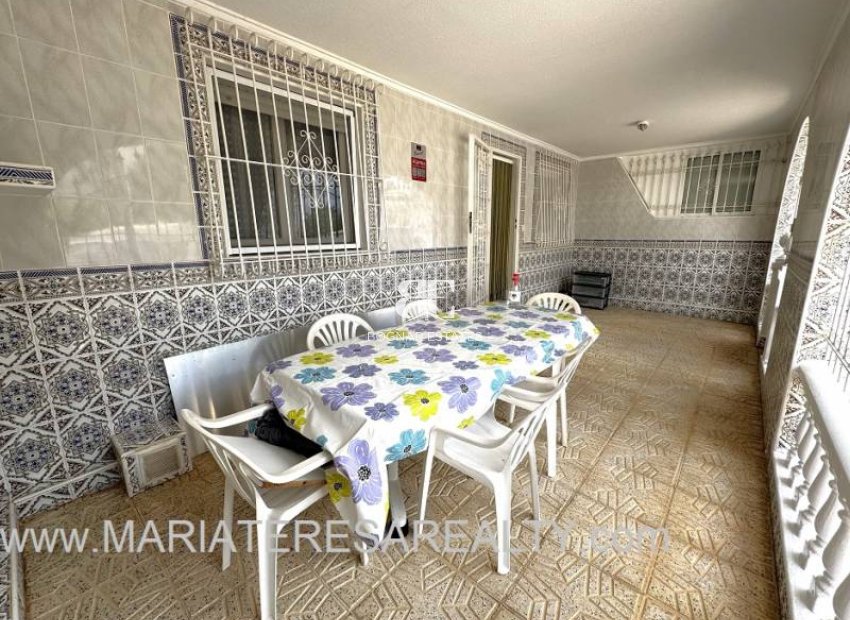 Resale - Townhouse -
Los Narejos - Urb. Oasis