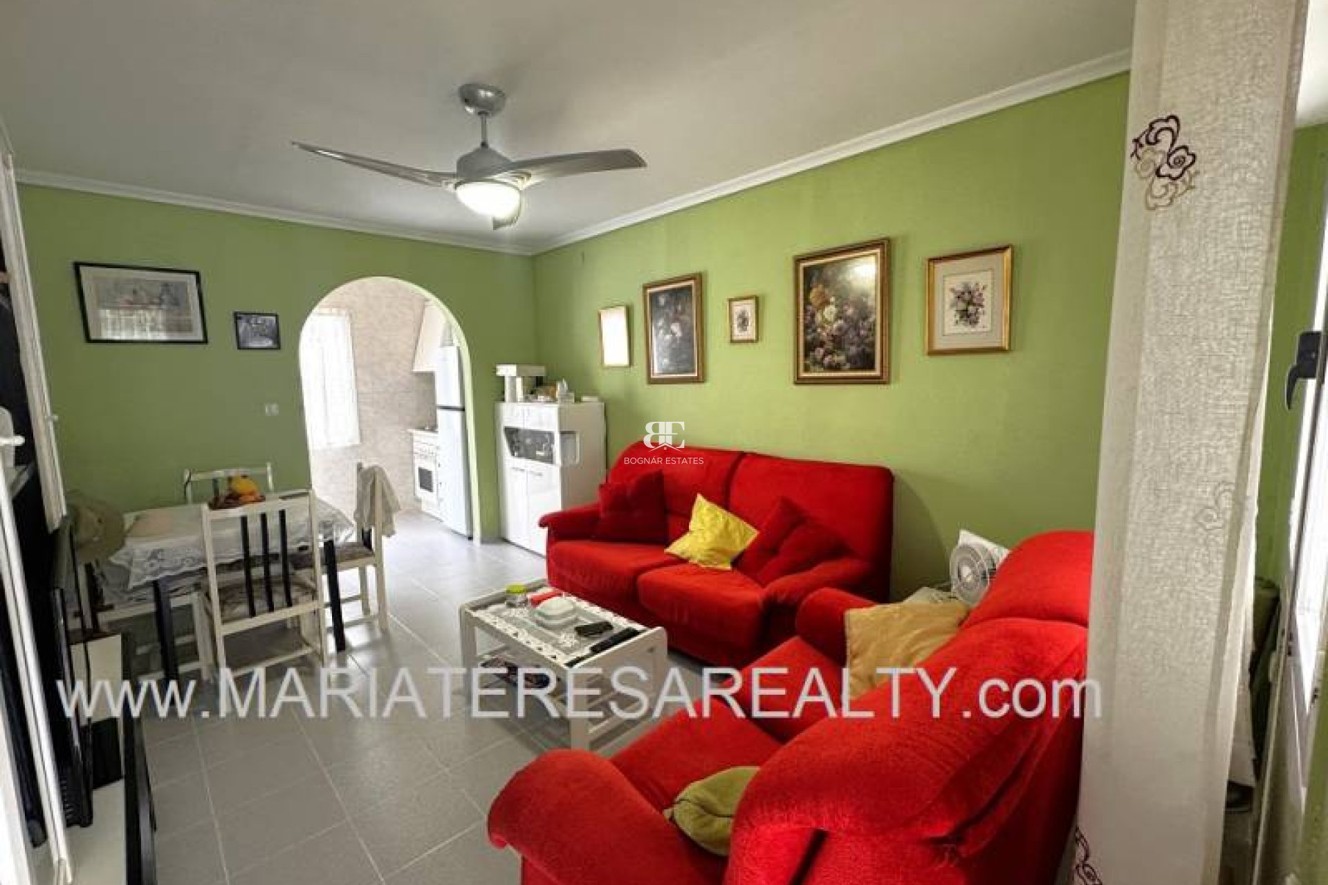 Resale - Townhouse -
Los Narejos - Urb. Oasis