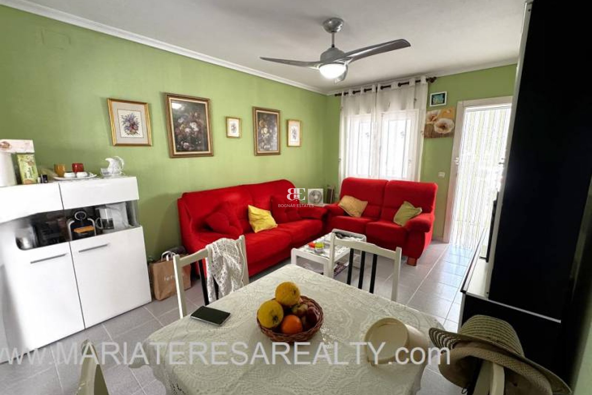 Resale - Townhouse -
Los Narejos - Urb. Oasis