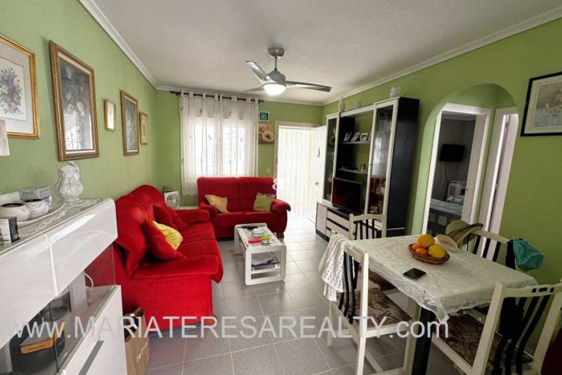 Resale - Townhouse -
Los Narejos - Urb. Oasis