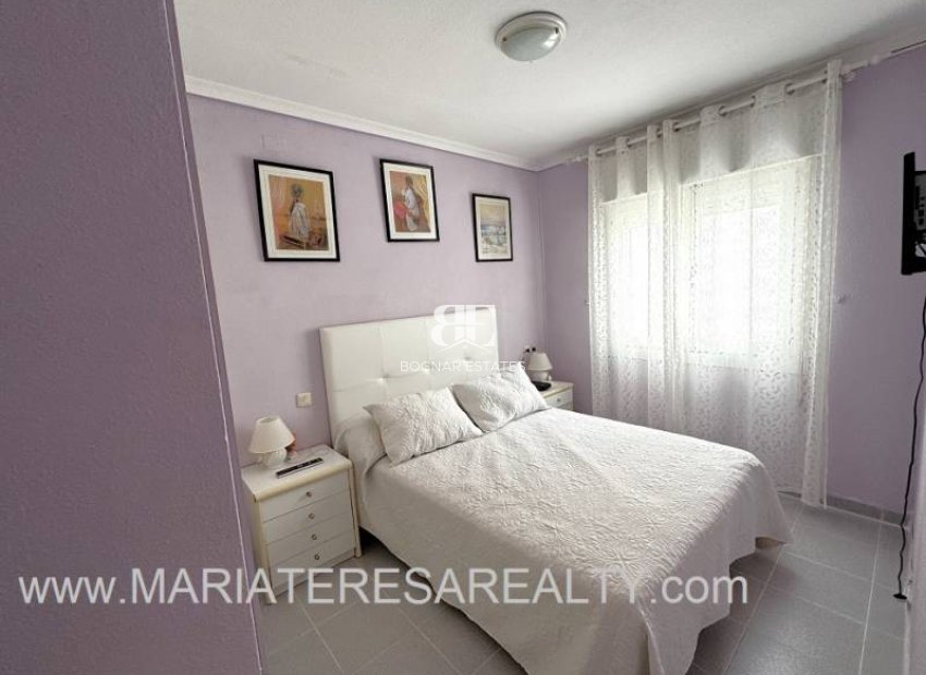 Resale - Townhouse -
Los Narejos - Urb. Oasis
