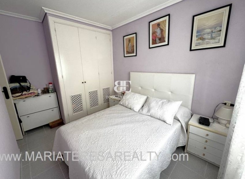 Resale - Townhouse -
Los Narejos - Urb. Oasis