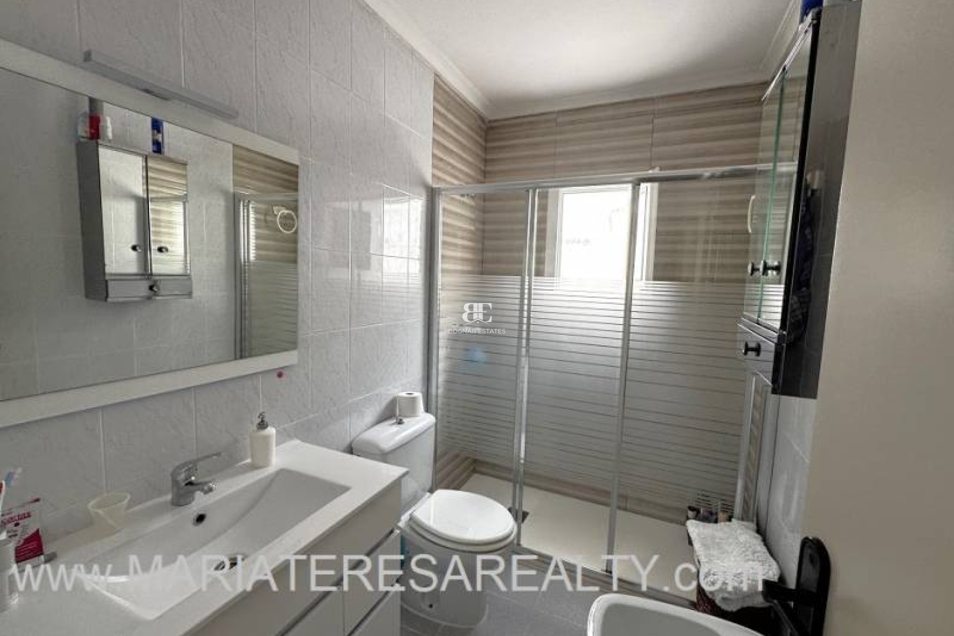 Resale - Townhouse -
Los Narejos - Urb. Oasis