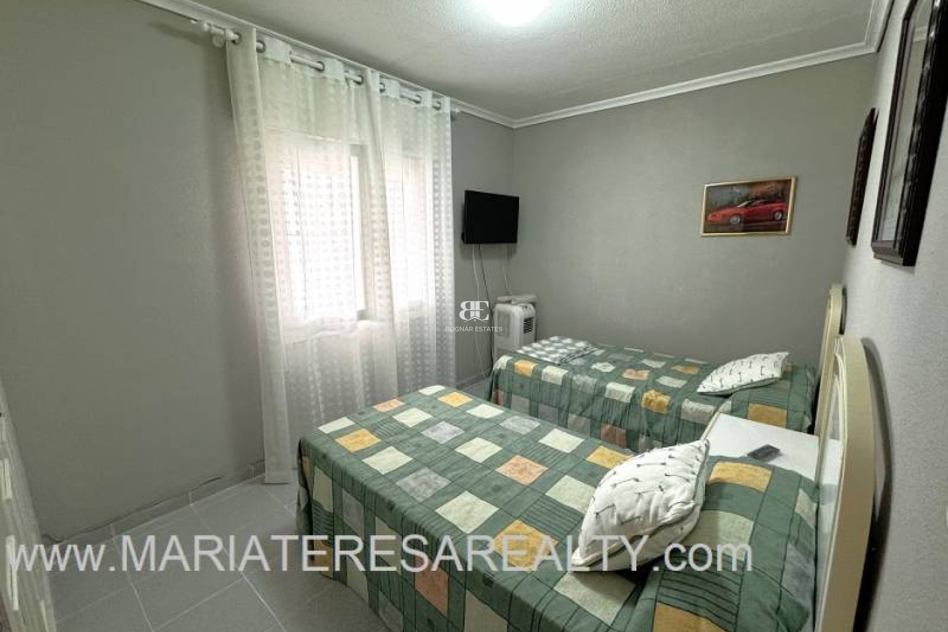 Resale - Townhouse -
Los Narejos - Urb. Oasis