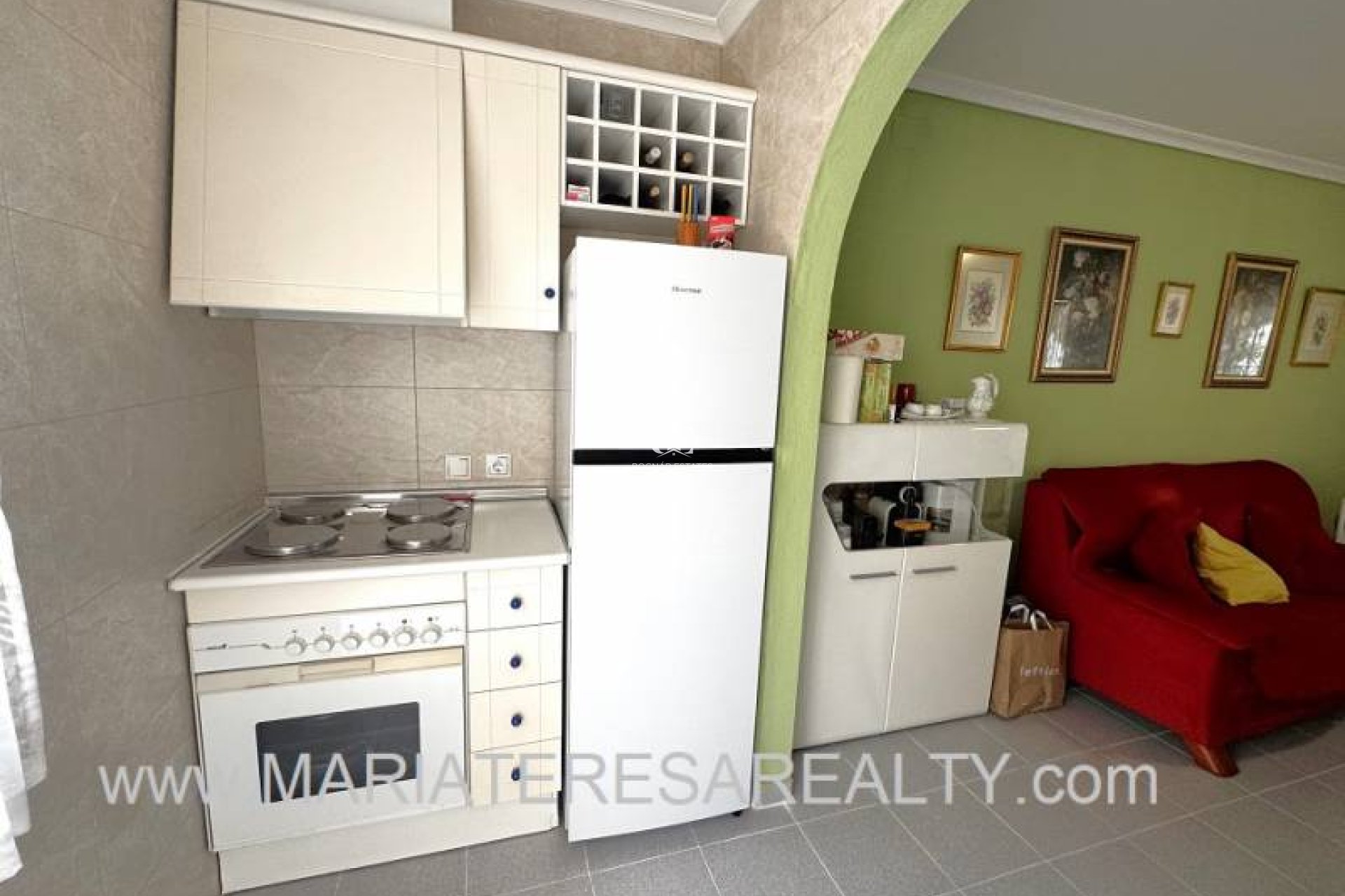 Resale - Townhouse -
Los Narejos - Urb. Oasis