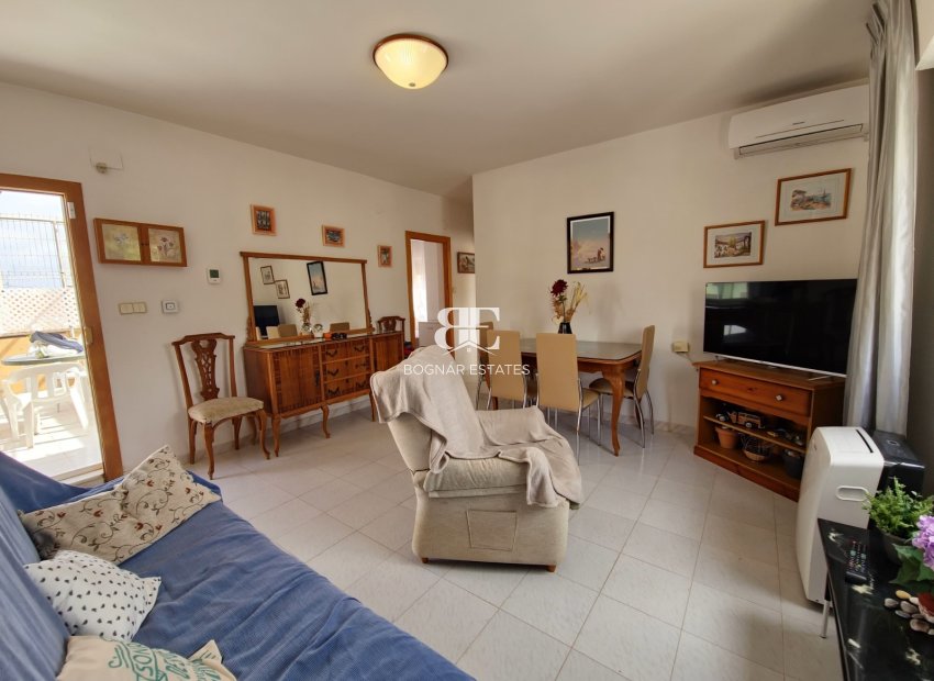 Resale - Townhouse -
Los Nietos - Playa