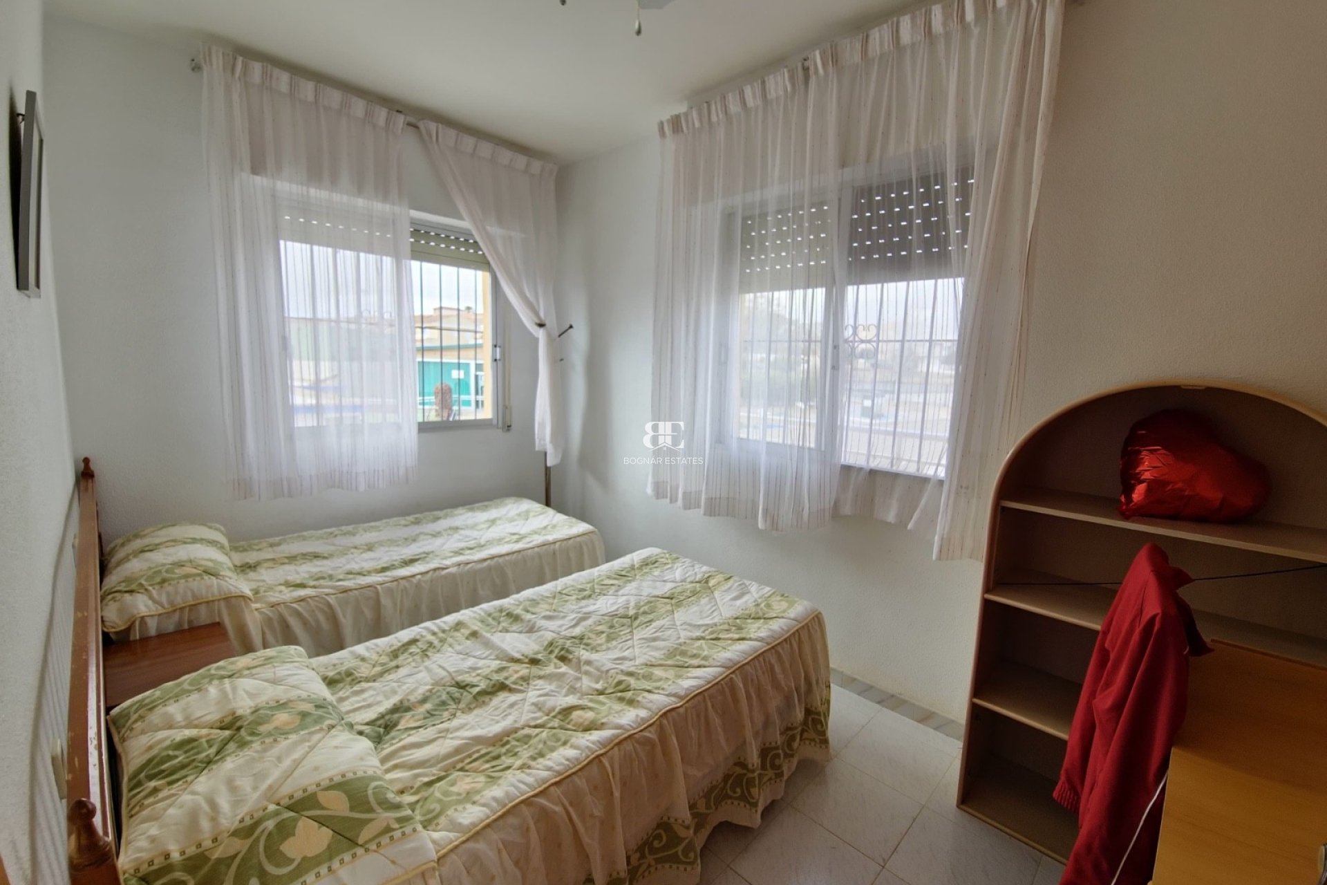 Resale - Townhouse -
Los Nietos - Playa