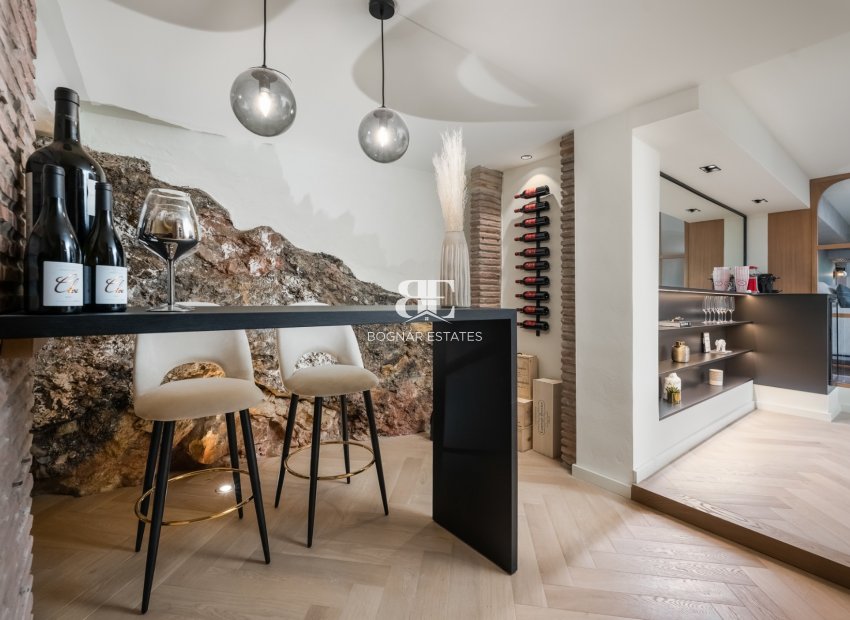 Resale - Townhouse -
Marbella - Golden Mile