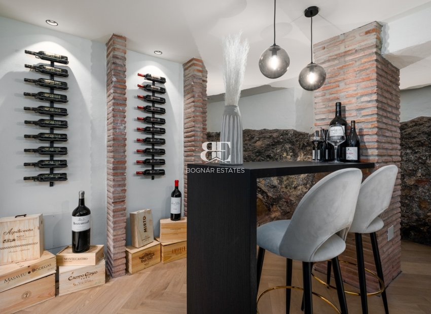 Resale - Townhouse -
Marbella - Golden Mile