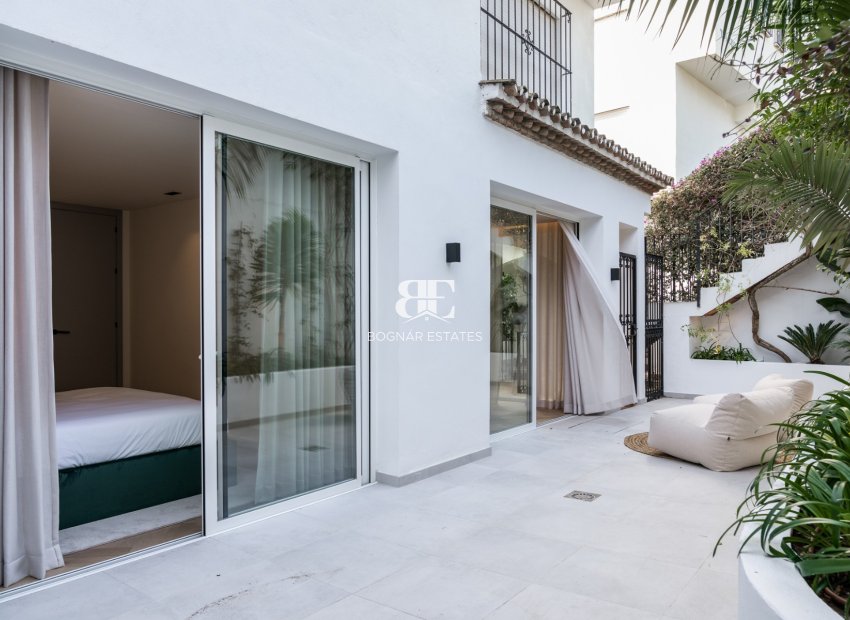 Resale - Townhouse -
Marbella - Golden Mile