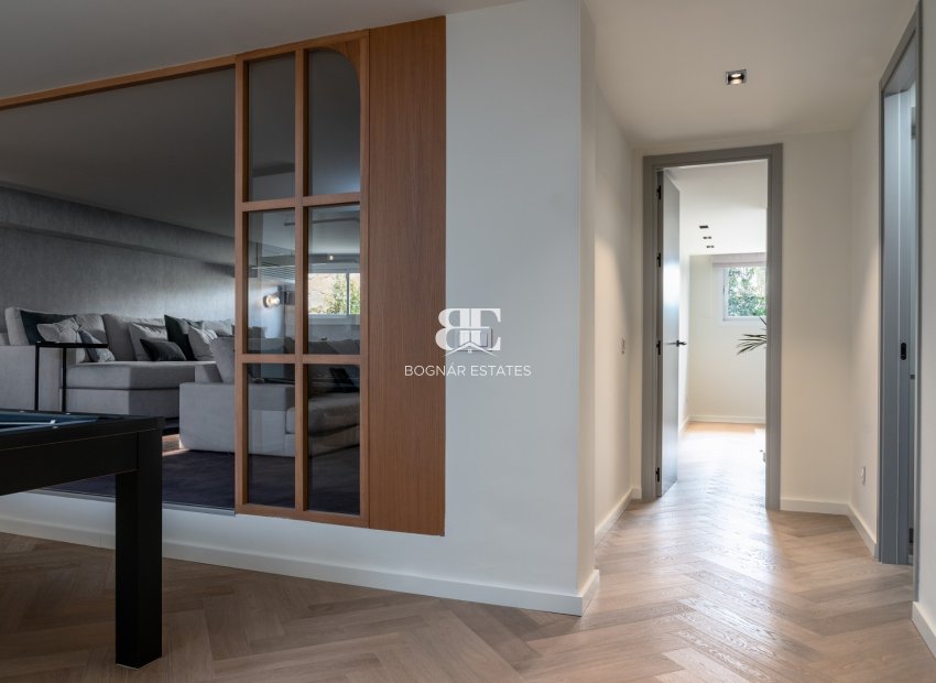 Resale - Townhouse -
Marbella - Golden Mile