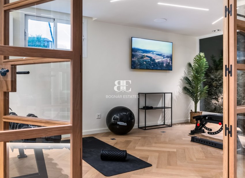 Resale - Townhouse -
Marbella - Golden Mile