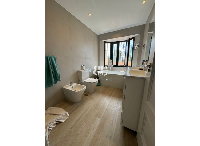 Resale - Townhouse -
Marbella - Golden Mile