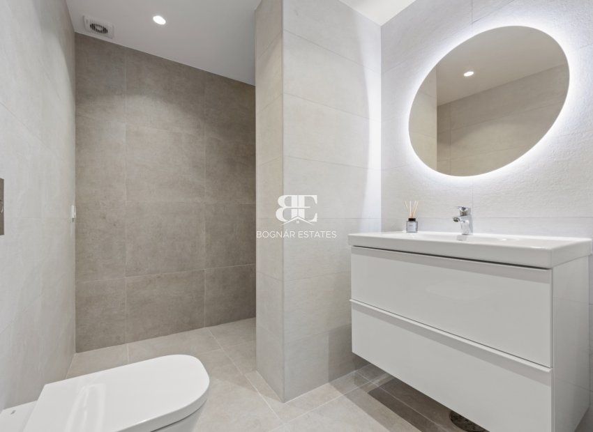 Resale - Townhouse -
Marbella - Nueva Andalucía