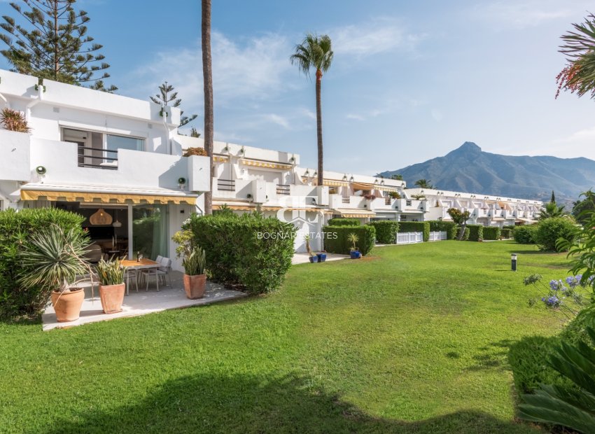 Resale - Townhouse -
Marbella - Nueva Andalucía