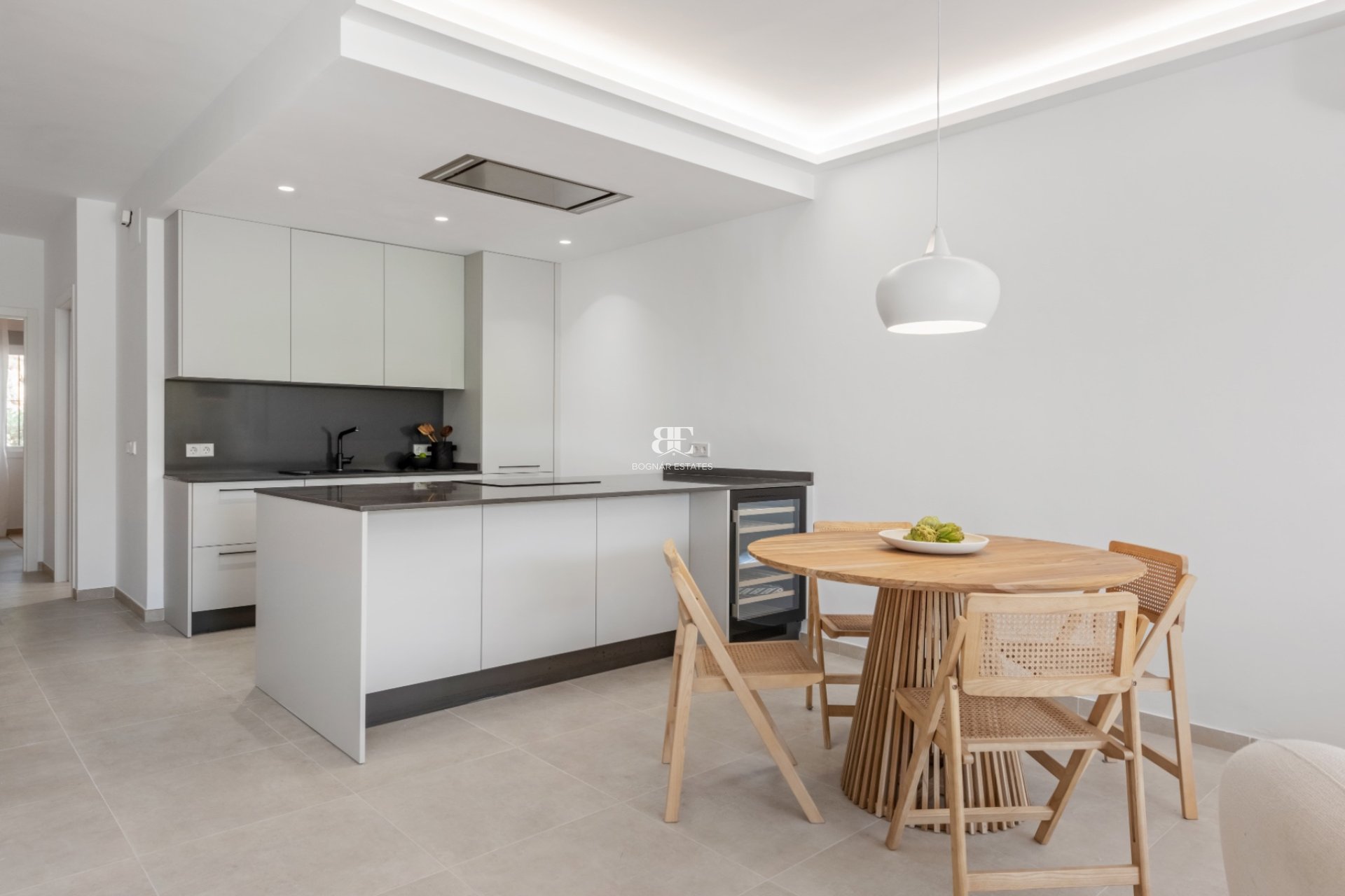 Resale - Townhouse -
Marbella - Nueva Andalucía