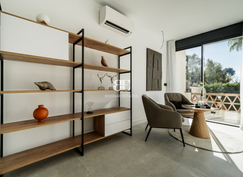 Resale - Townhouse -
Marbella - Nueva Andalucía