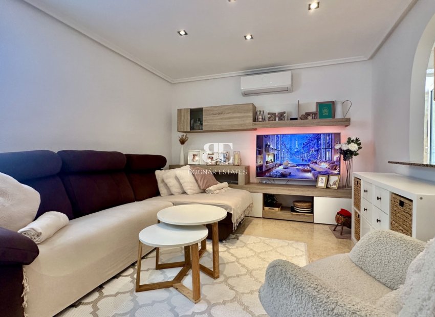 Resale - Townhouse -
Orihuela Costa - La Florida