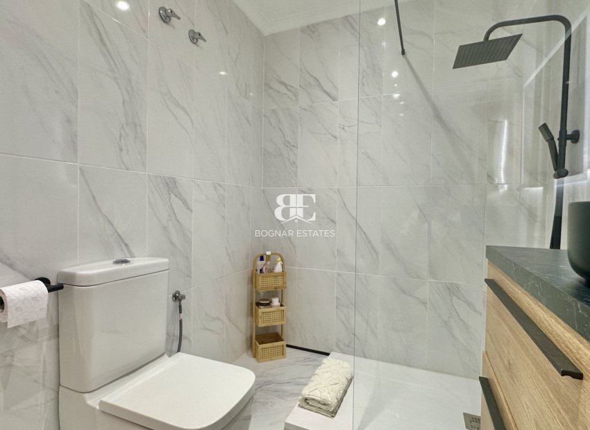 Resale - Townhouse -
Orihuela Costa - La Florida