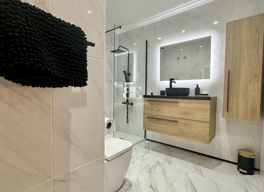 Resale - Townhouse -
Orihuela Costa - La Florida