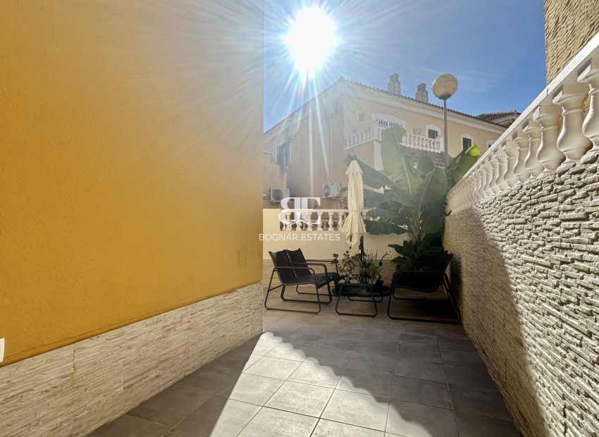 Resale - Townhouse -
Orihuela Costa - La Florida