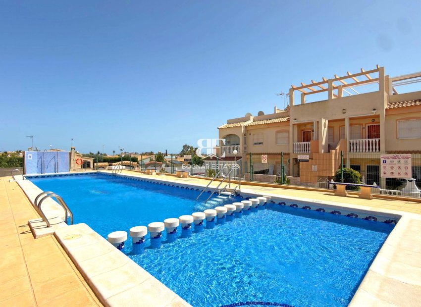 Resale - Townhouse -
Orihuela Costa - La Florida