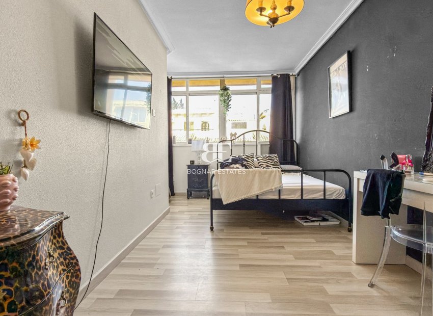 Resale - Townhouse -
Orihuela Costa - La Florida