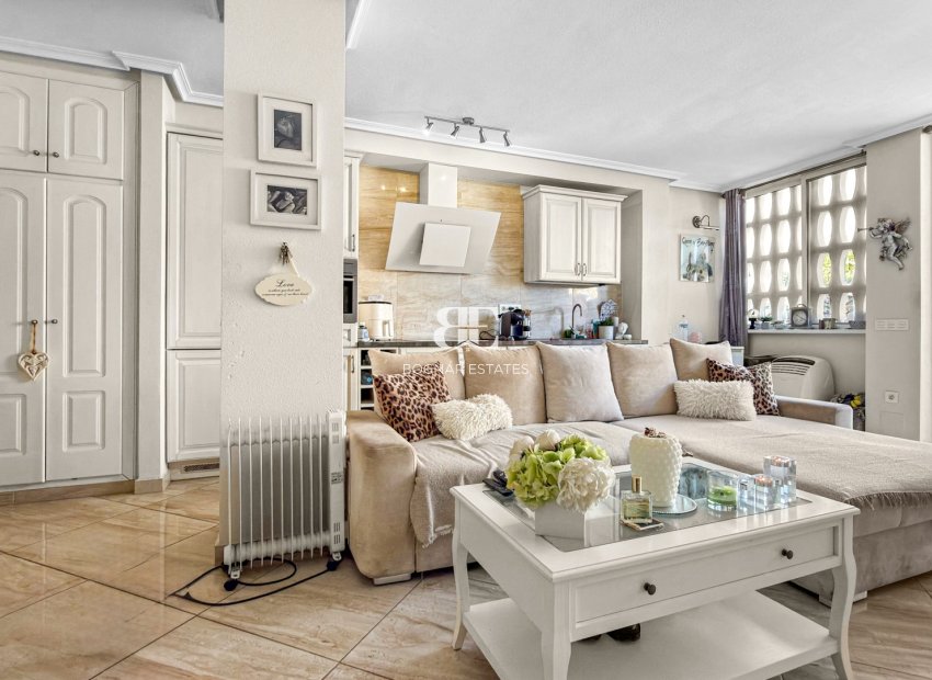 Resale - Townhouse -
Orihuela Costa - La Florida