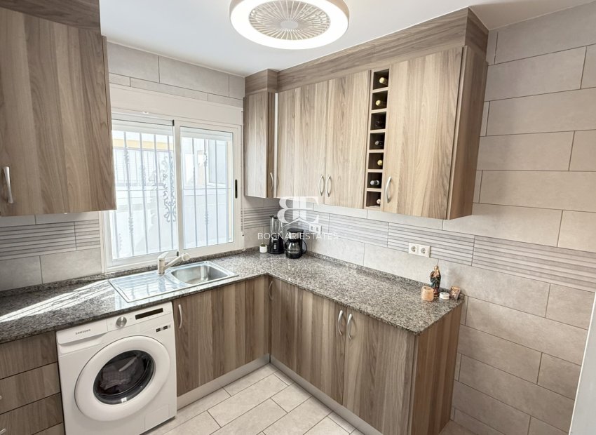 Resale - Townhouse -
Orihuela Costa - La Zenia