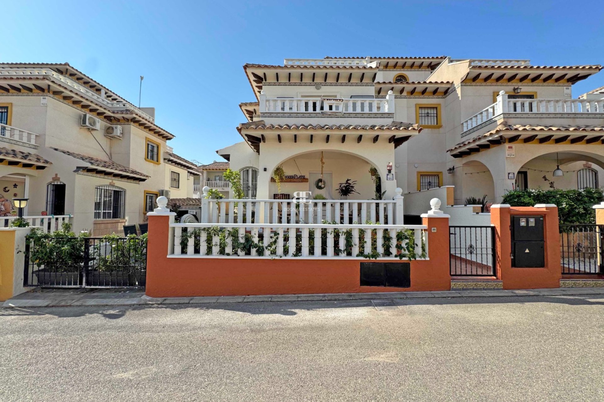 Resale - Townhouse -
Orihuela Costa - Lomas De Cabo Roig