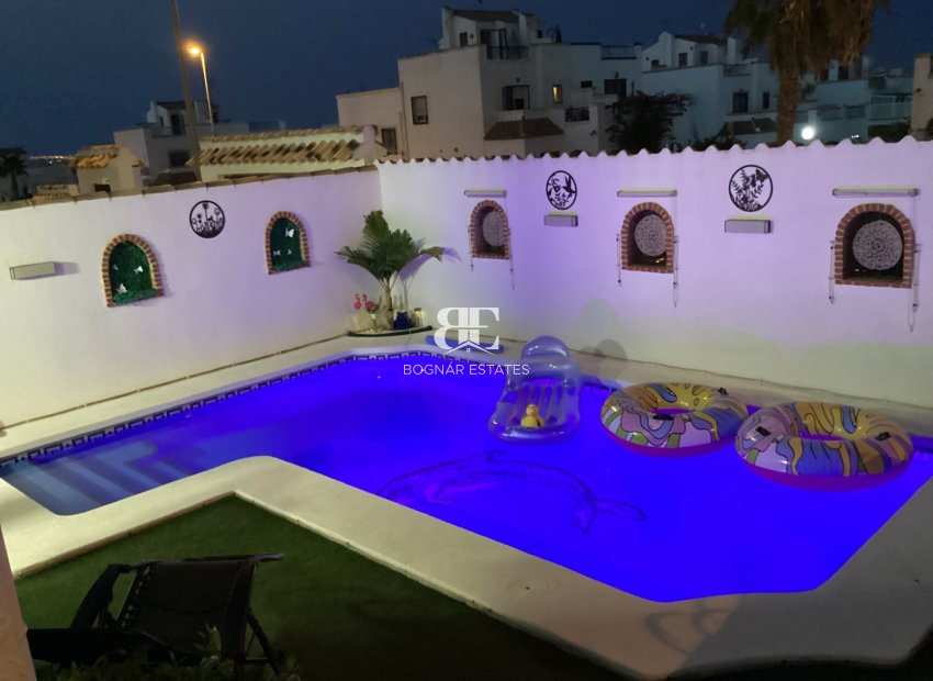 Resale - Townhouse -
Orihuela Costa - Los Altos*