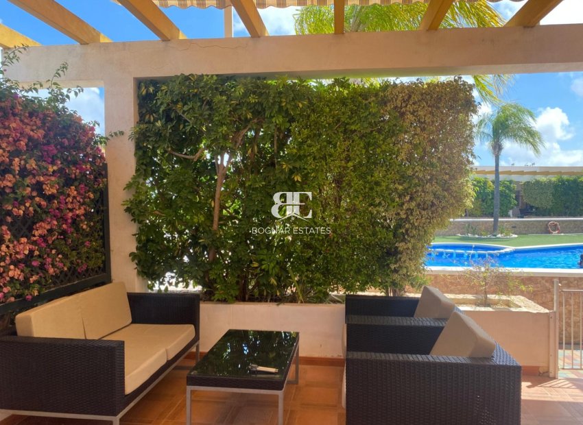 Resale - Townhouse -
Orihuela Costa - Mil Palmeras