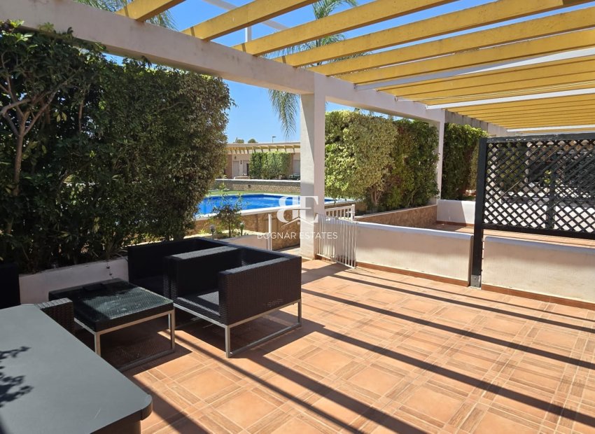 Resale - Townhouse -
Orihuela Costa - Mil Palmeras