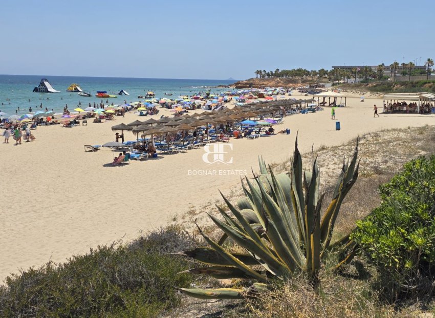 Resale - Townhouse -
Orihuela Costa - Mil Palmeras