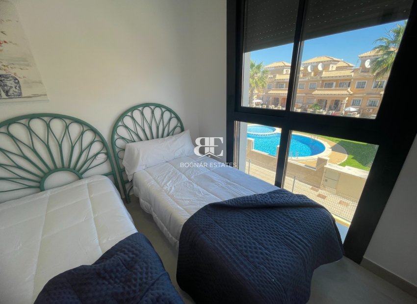 Resale - Townhouse -
Orihuela Costa - Pau 26