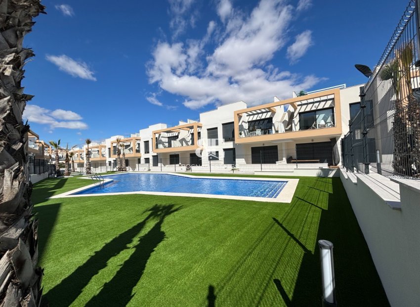 Resale - Townhouse -
Orihuela Costa - Pau 26