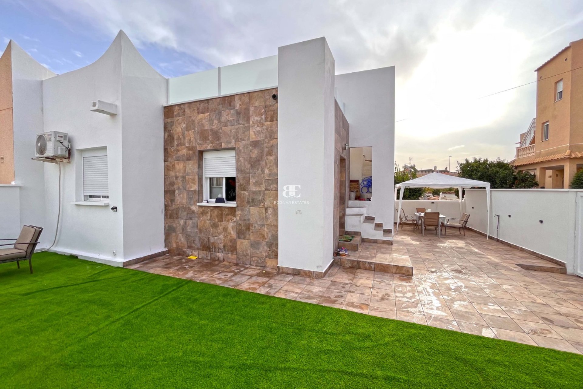 Resale - Townhouse -
Orihuela Costa - Playa Flamenca