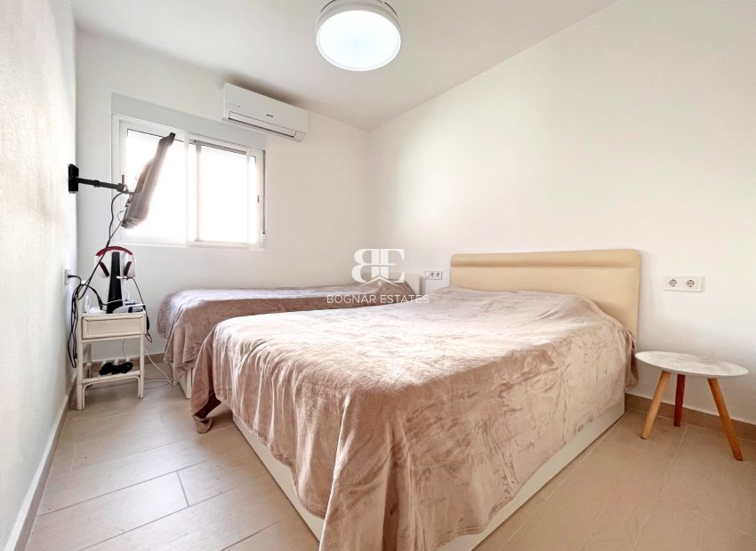 Resale - Townhouse -
Orihuela Costa - Playa Flamenca