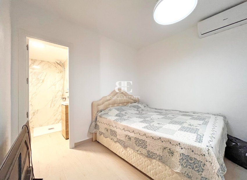 Resale - Townhouse -
Orihuela Costa - Playa Flamenca