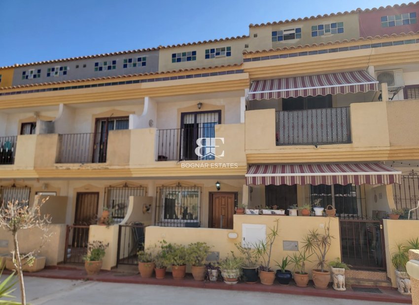 Resale - Townhouse -
Orihuela Costa - Playa Flamenca
