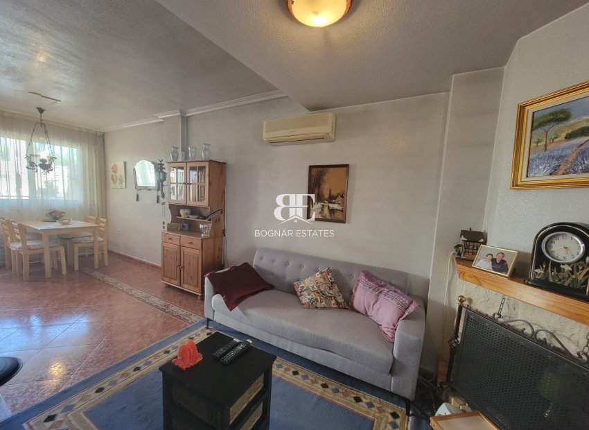 Resale - Townhouse -
Orihuela Costa - Playa Flamenca