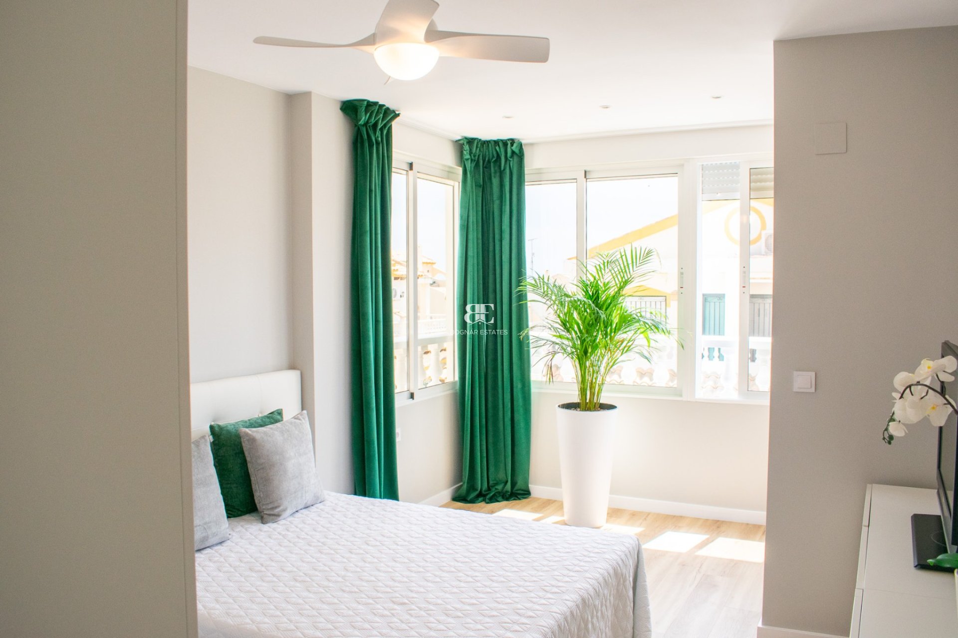 Resale - Townhouse -
Orihuela Costa - Punta Prima
