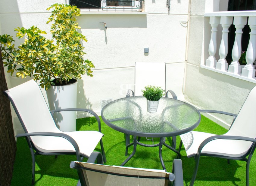 Resale - Townhouse -
Orihuela Costa - Punta Prima