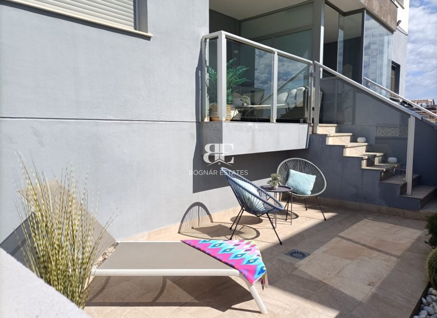 Resale - Townhouse -
Orihuela Costa - Punta Prima